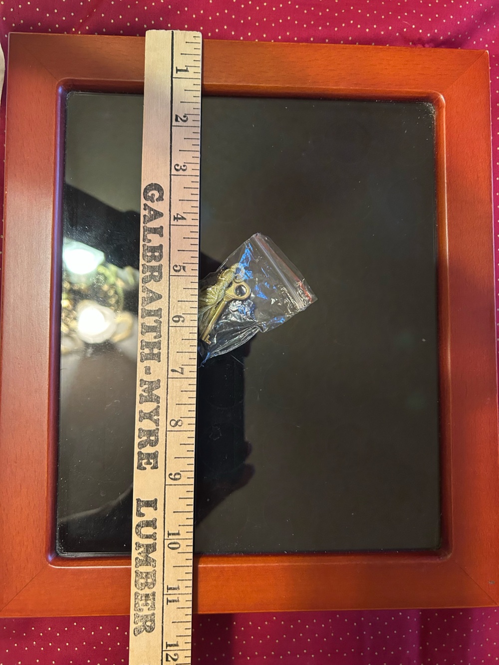 Quarter Display Case for Collection Of Coins Glass Top Key Included - Picture 8 of 10